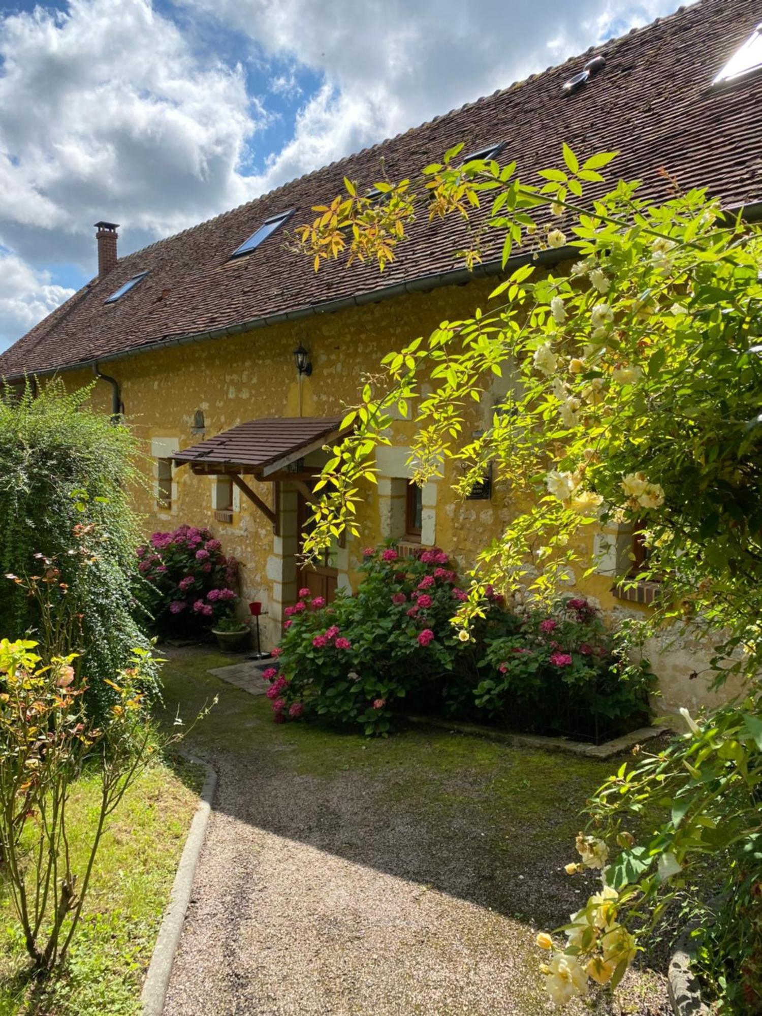 Chambre D'Hotes Du Domaine De La Haute Poignandiere Saint-Germain-de-la-Coudre Εξωτερικό φωτογραφία